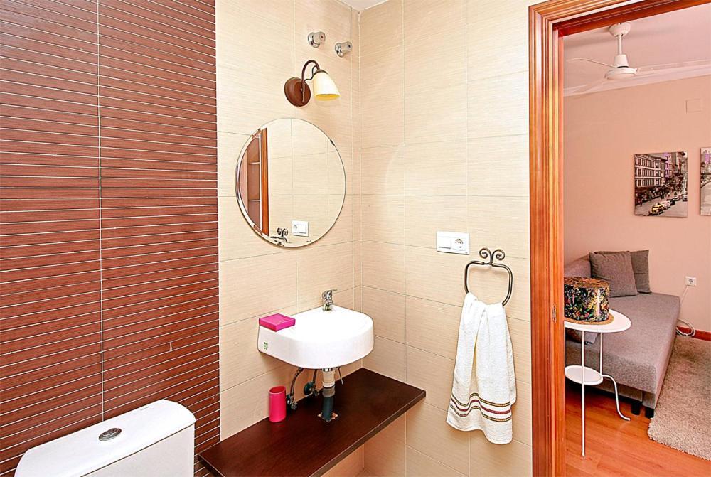 Carreteria Studio Balcony & Relax Apartment Málaga Exterior foto